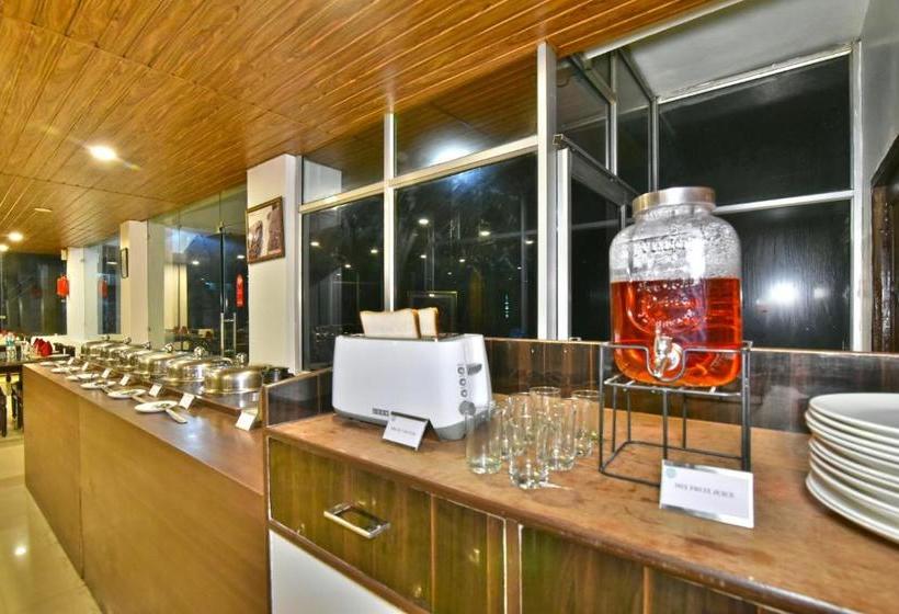 酒店 Satyam Int. By Pineberry S