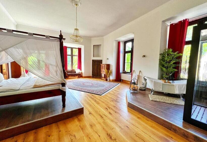 בית מלון כפרי Schloss Arenfels