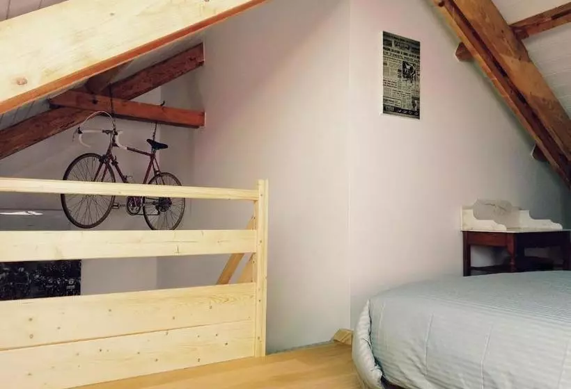 ベッドアンドブレックファースト Chambres D'hôtes Quatre Mains