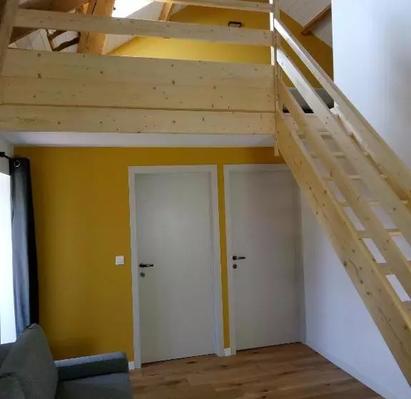 ベッドアンドブレックファースト Chambres D'hôtes Quatre Mains