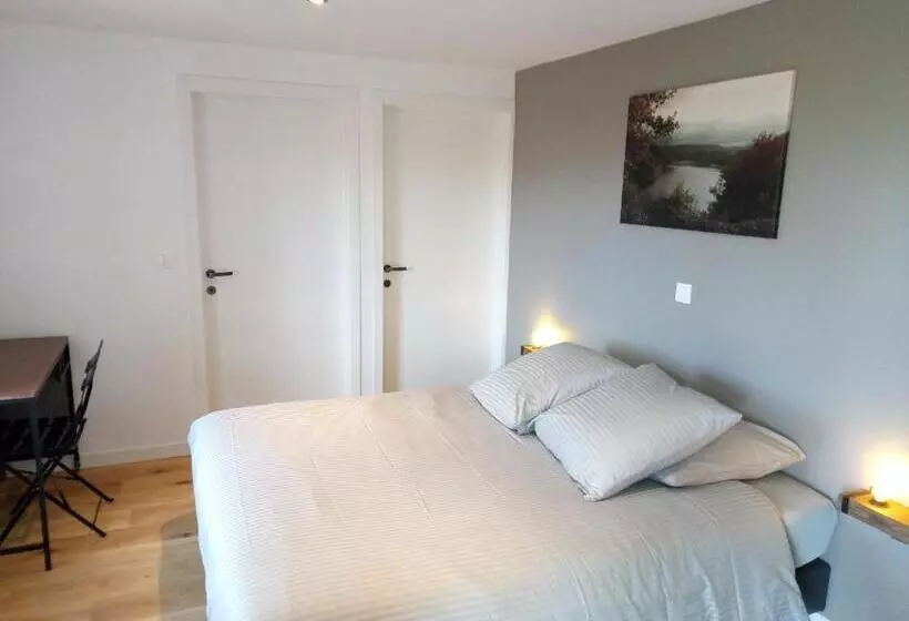 ベッドアンドブレックファースト Chambres D'hôtes Quatre Mains
