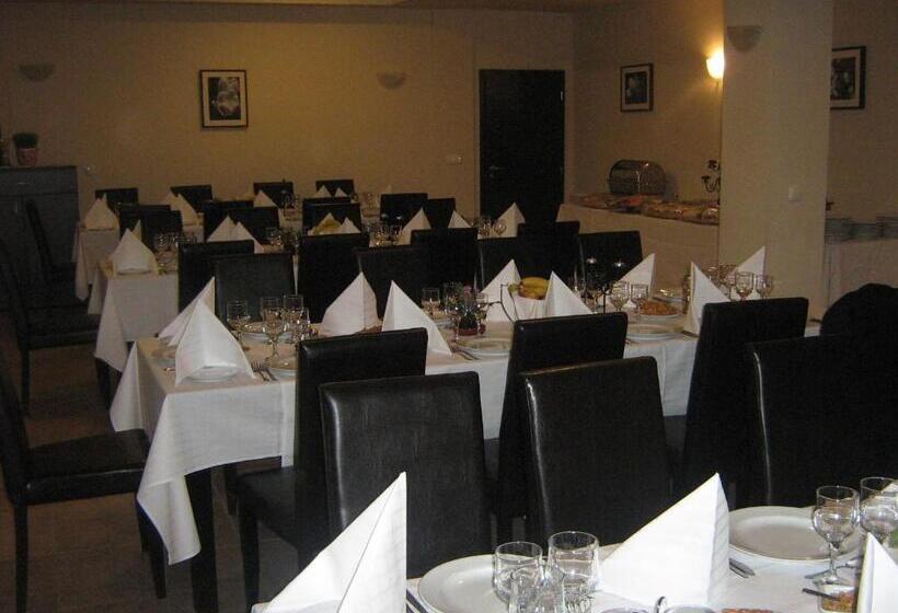 Pensiunea Casa Cu Flori