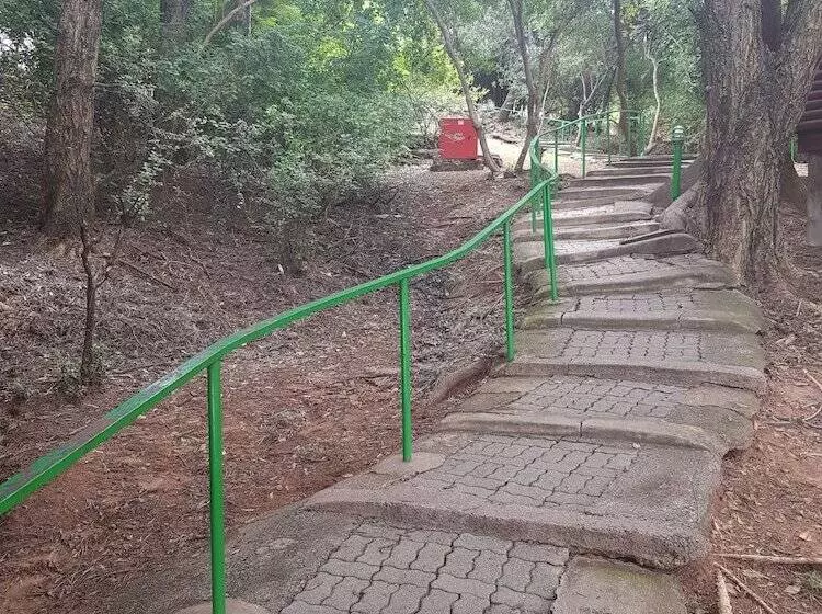 リゾートホテル Atkv Klein Kariba