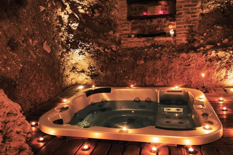 호텔 Antico Borgo Di Tabiano Castello Relais De Charme