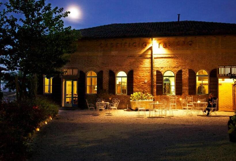 호텔 Antico Borgo Di Tabiano Castello Relais De Charme