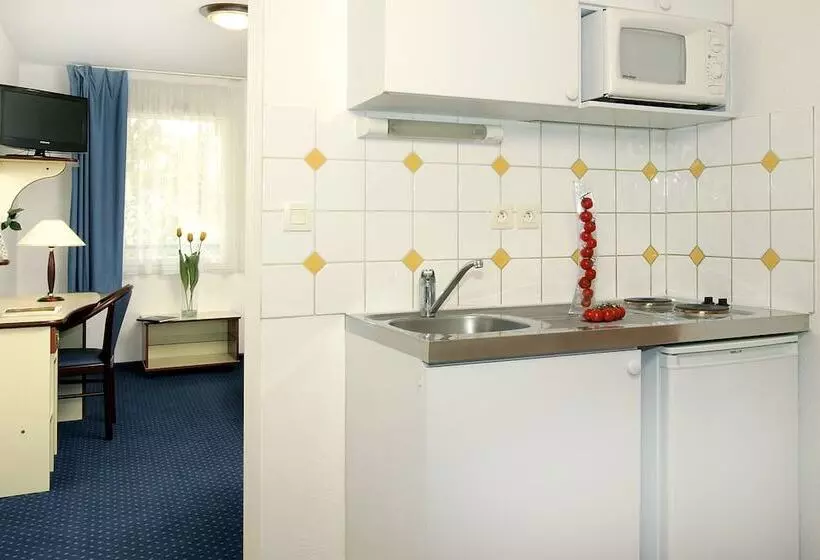 호텔 Appart City Classic Saintnazaire Centre