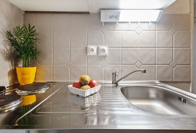 בית מלון כפרי Appart City Classic Saintnazaire Centre