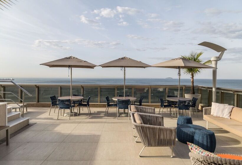 ホテル Astoria Palace