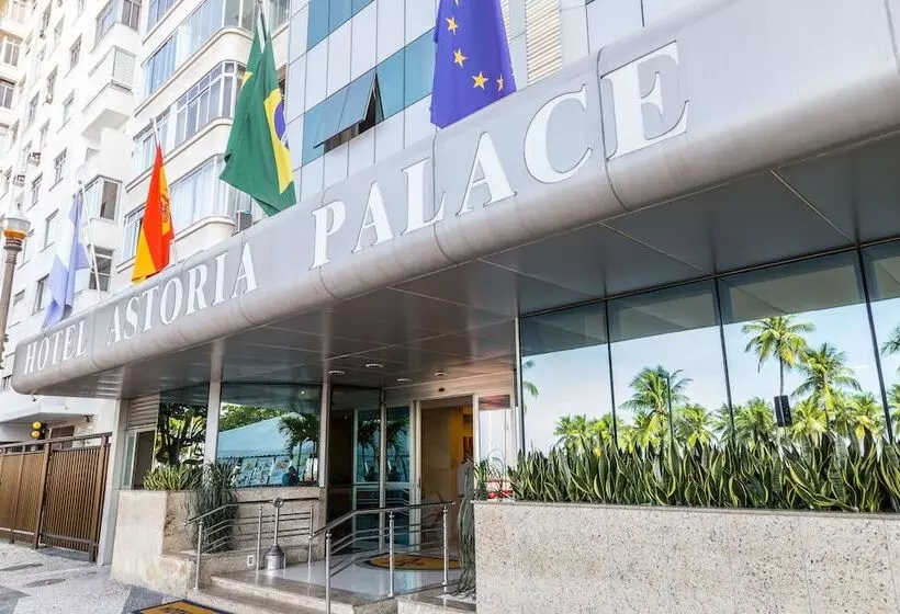 ホテル Astoria Palace