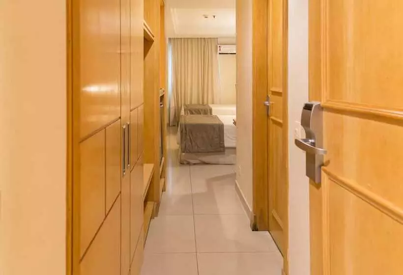 ホテル Astoria Palace