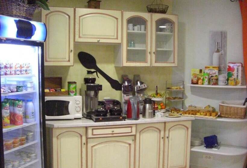 בית מלון כפרי Au Sans Souci