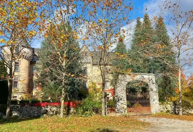 Hotel Château De Bessonies