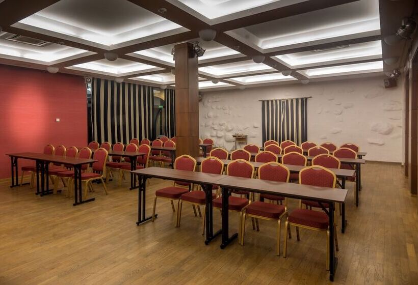 Hotel Daugirdas Old City