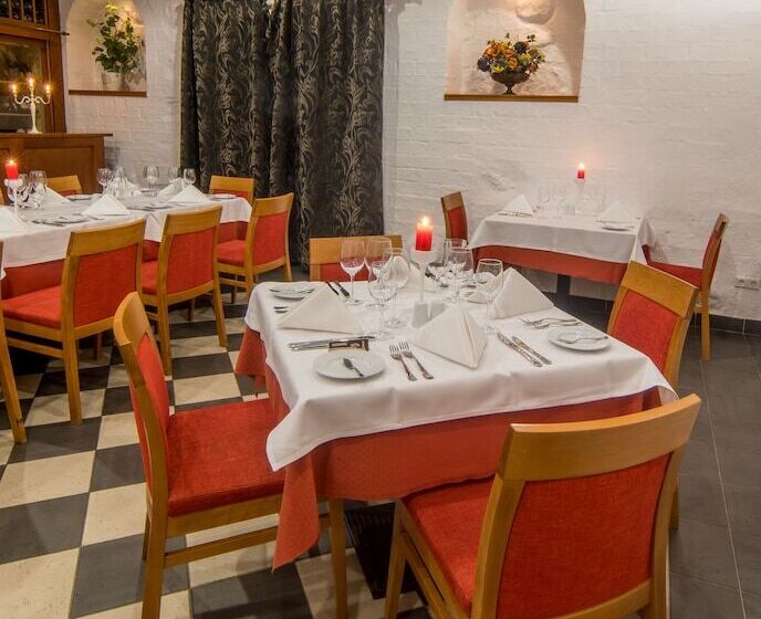 Hotel Daugirdas Old City