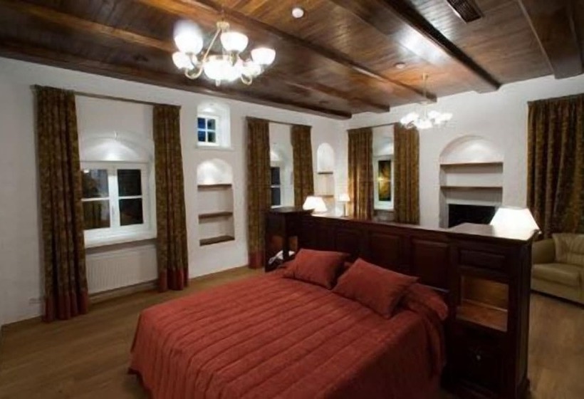 Hotel Daugirdas Old City