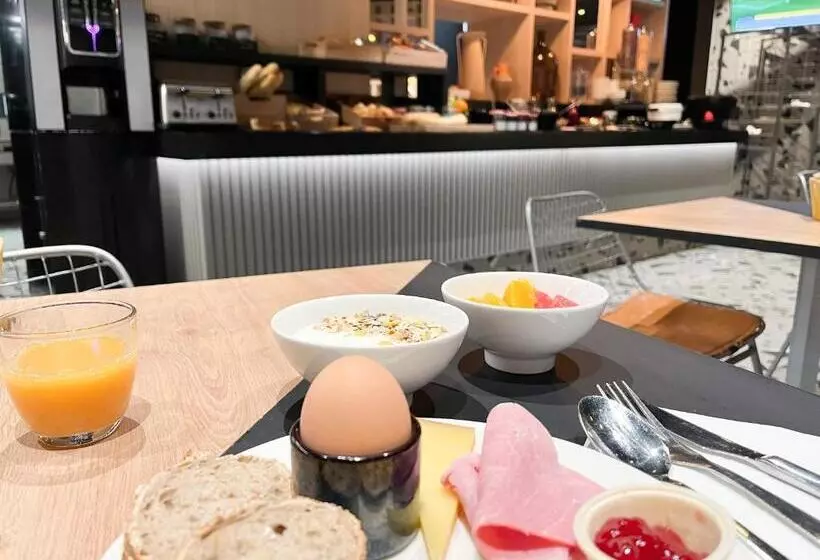 Hotel Ibis Martigues Centre