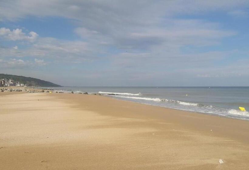 호텔 Ibis Styles Deauville Villers Plage