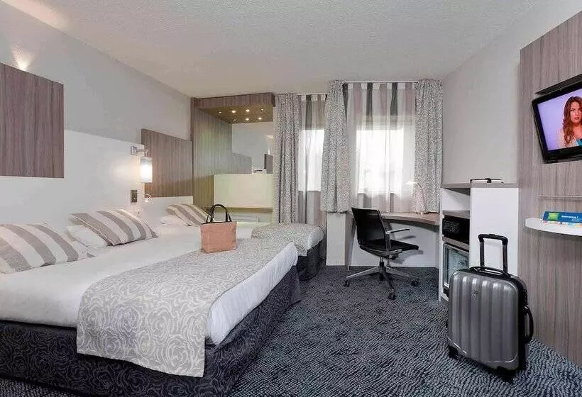 Отель Ibis Styles Melun