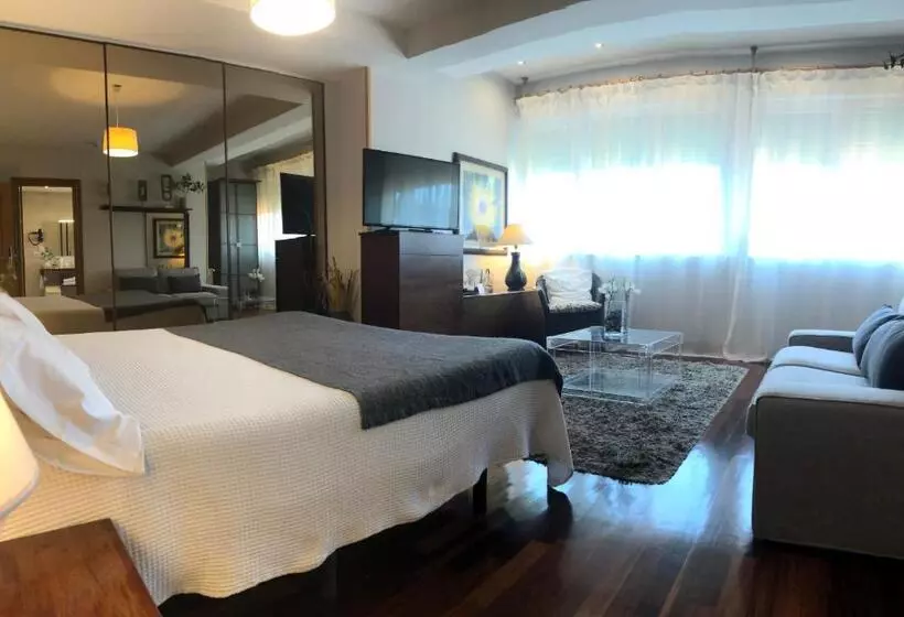 Отель Itxas Gain Getaria