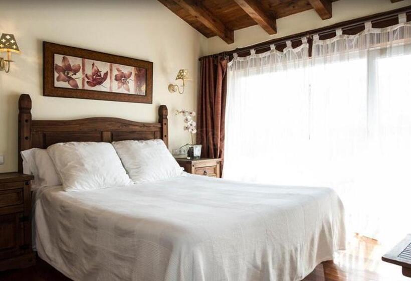 هتل Itxas Gain Getaria