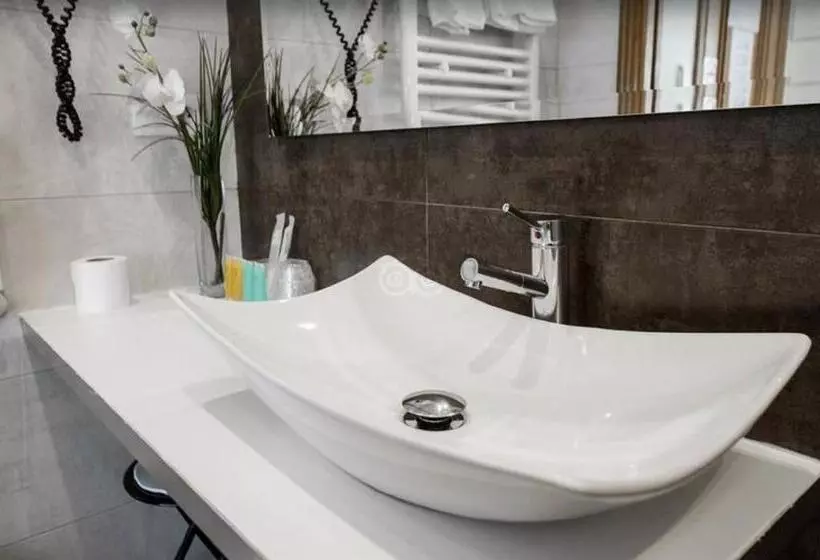 Отель Itxas Gain Getaria