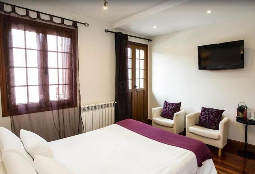 هتل Itxas Gain Getaria