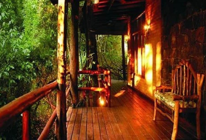 호텔 La Aldea De La Selva Lodge