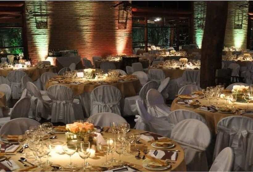 호텔 La Aldea De La Selva Lodge