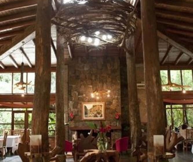 호텔 La Aldea De La Selva Lodge