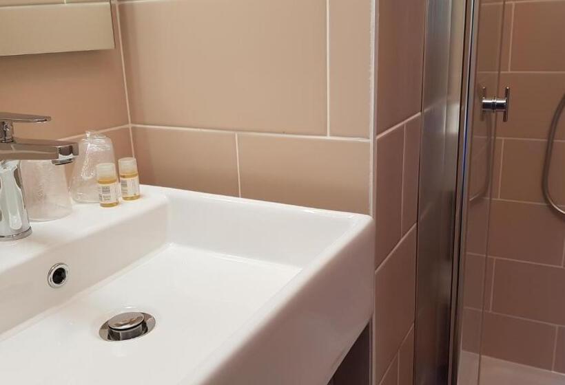 فندق Le Beaugency