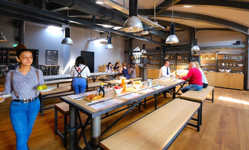 Leonardo Hotel Almere City Center