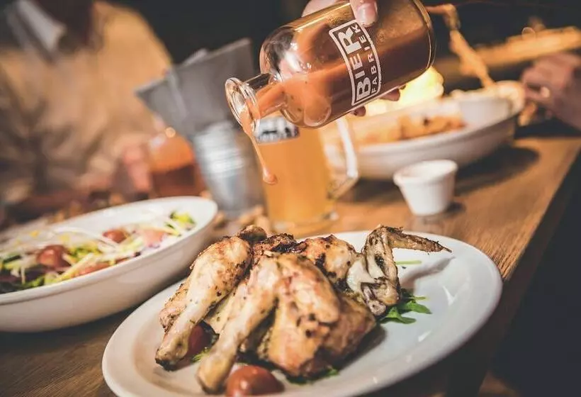 Leonardo Hotel Almere City Center