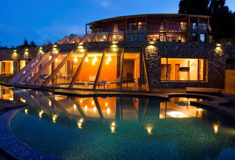 ホテル Rochester Bariloche Suites & Spa