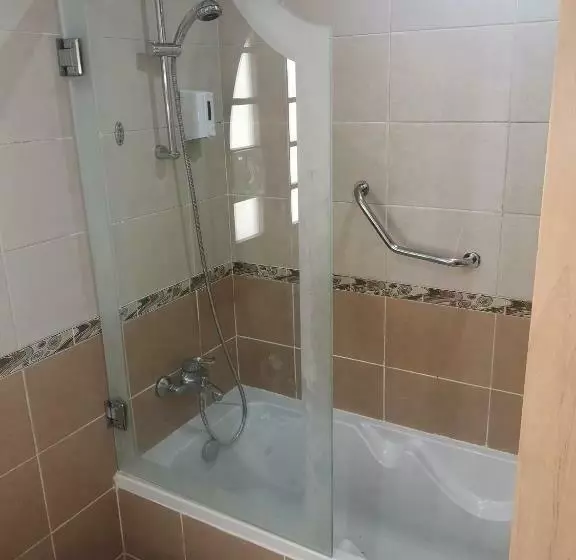 酒店 Royal Lagoons Resort & Aqua Park Families And Couples Only