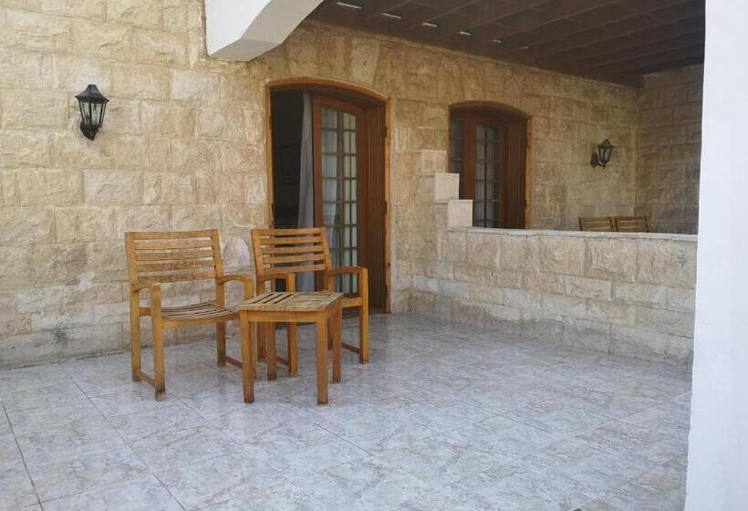 هتل Royal Lagoons Resort & Aqua Park Families And Couples Only