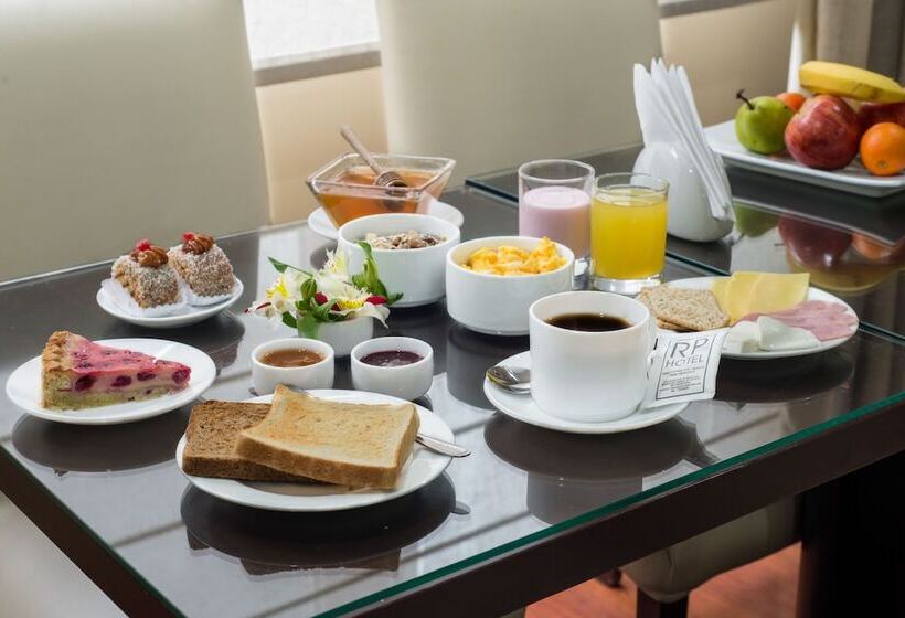 בית מלון כפרי Rp