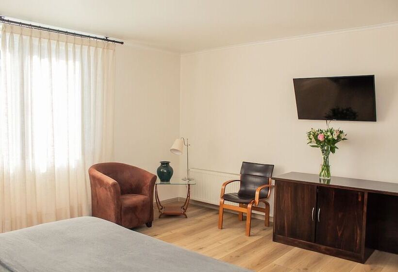 בית מלון כפרי Rp