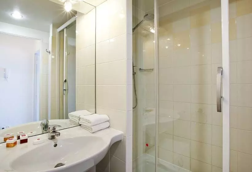 Hotell Séjours & Affaires Paris Nanterre