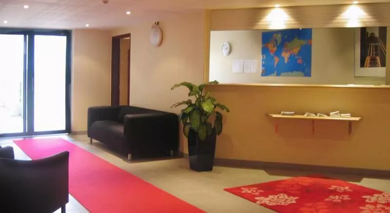 Hotell Séjours & Affaires Paris Nanterre