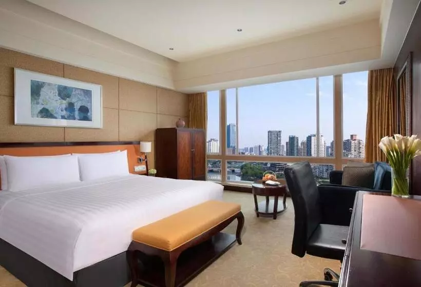 Отель Shangrila Chengdu