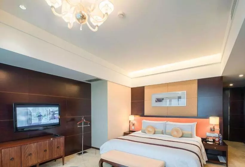 Отель Shangrila Chengdu