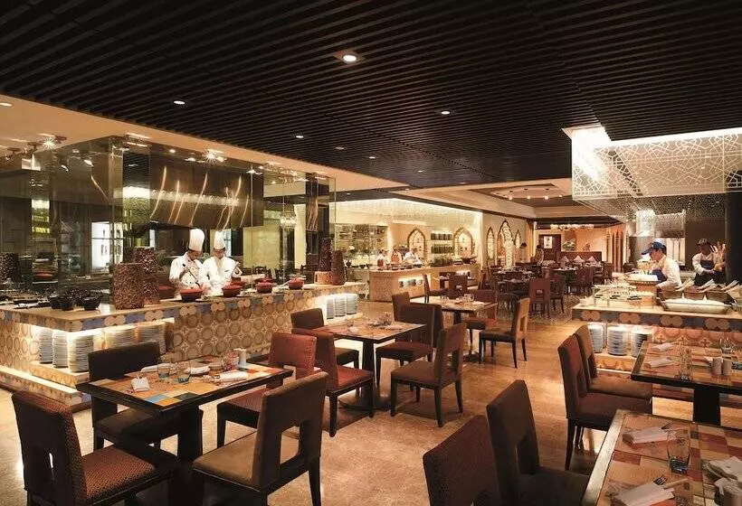 Отель Shangrila Chengdu