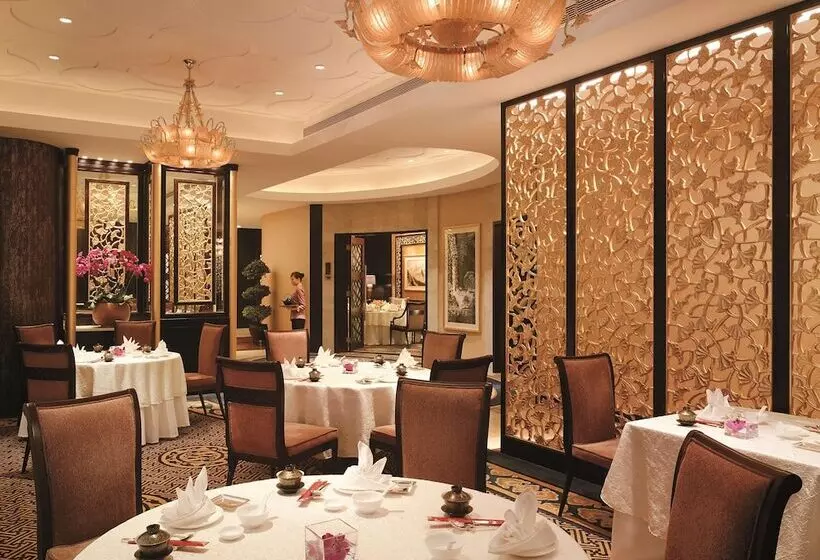 Отель Shangrila Chengdu