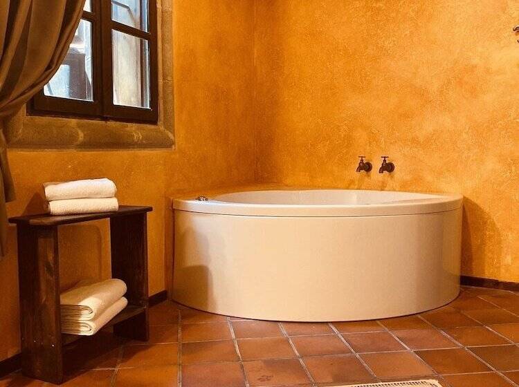 هتل S.nikolis  Historic Boutique