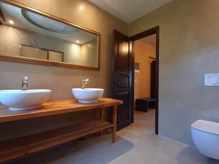 هتل S.nikolis  Historic Boutique