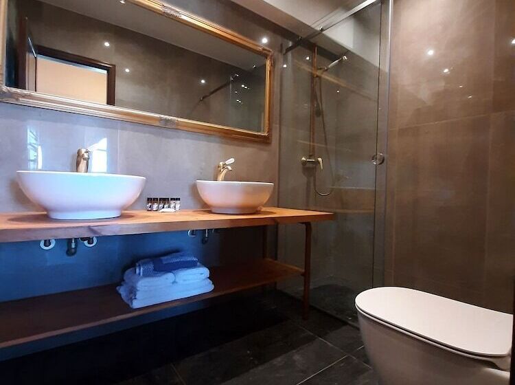 هتل S.nikolis  Historic Boutique