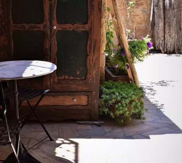 호텔 S.nikolis Historic Boutique