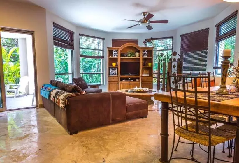 Paseo Del Sol Condohotel By Bvr