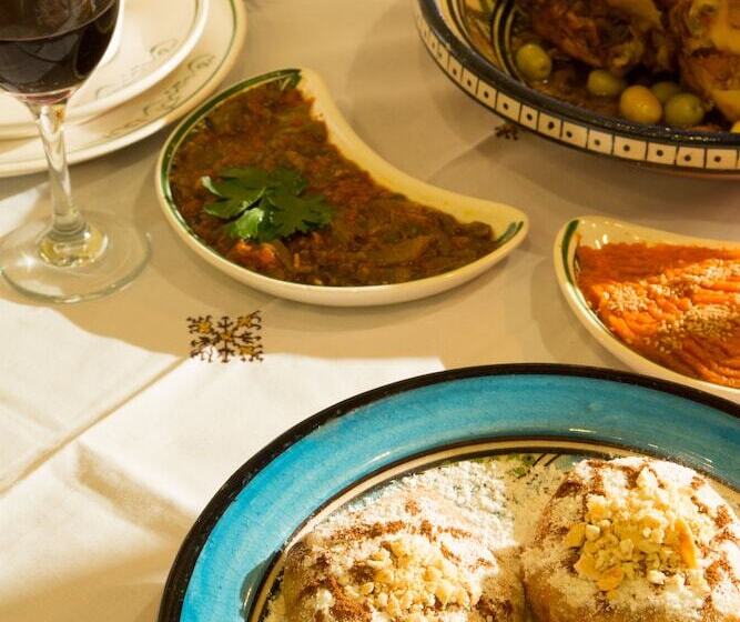 ריאדים Dar El Kebira