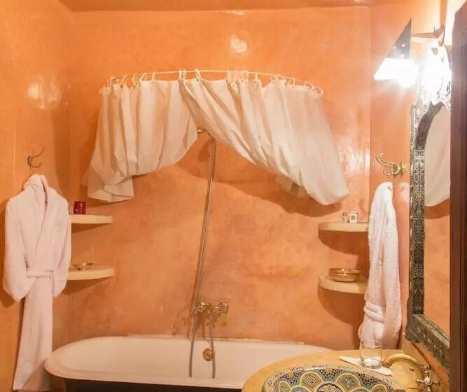 ریاض Dar El Kebira